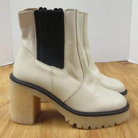 FREE PEOPLE James Chelsea Leather Boots Sz EU 36/US 5.5-6 Bone White Booties NWT - Picture 1 of 16